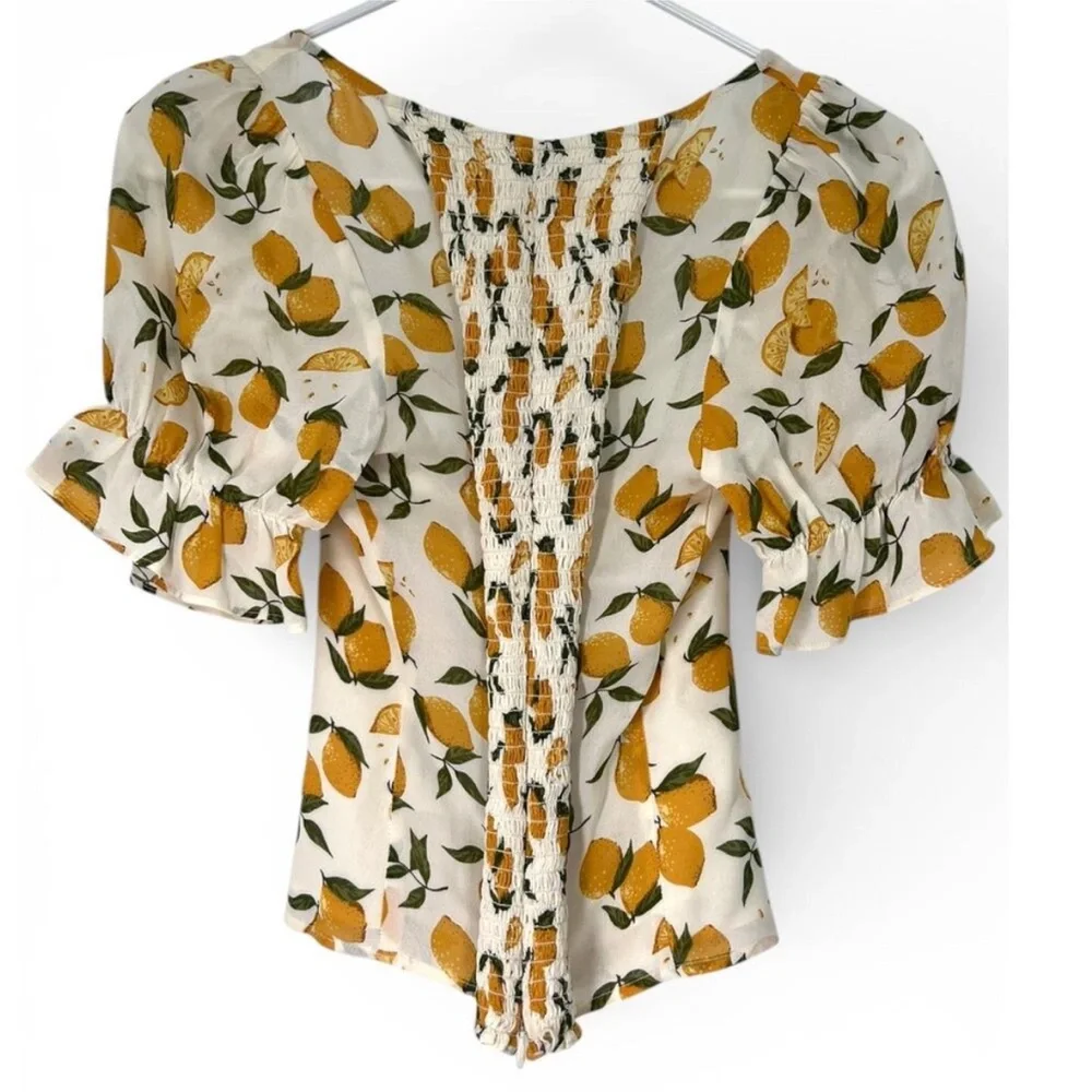 Reformation Delevan top in lemon print